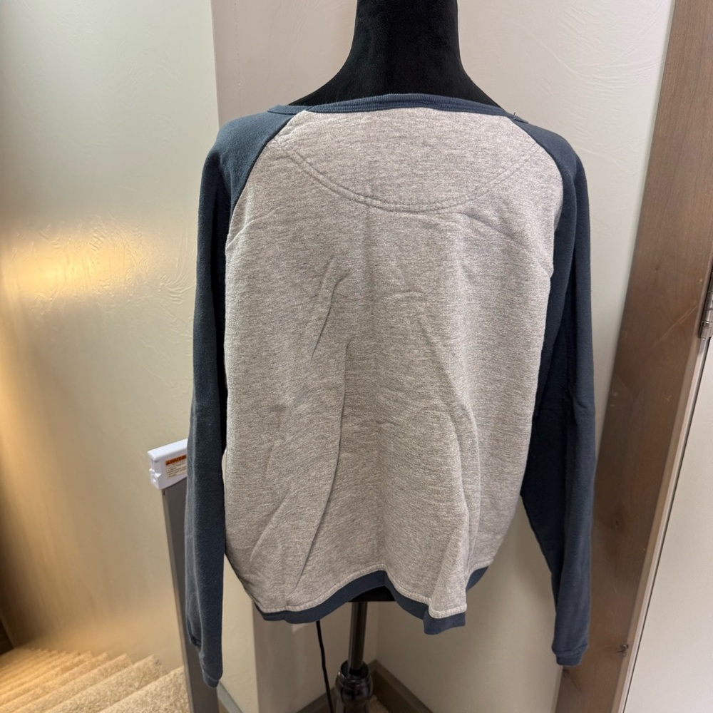 Vintage Y2K The Disney Store Eeyore Original Pal V-Neck Shirt Light Sweater L - Picture 4 of 6